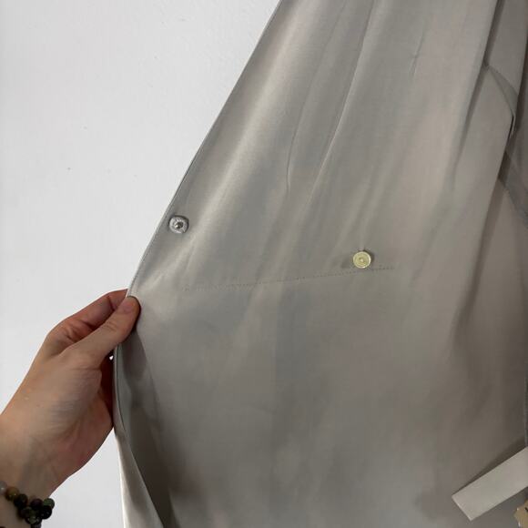 Ann Taylor Silver Grey Satin Wrap Top Sleeveless Blouse Silk Blend Size 4 AS IS - Picture 3 of 16